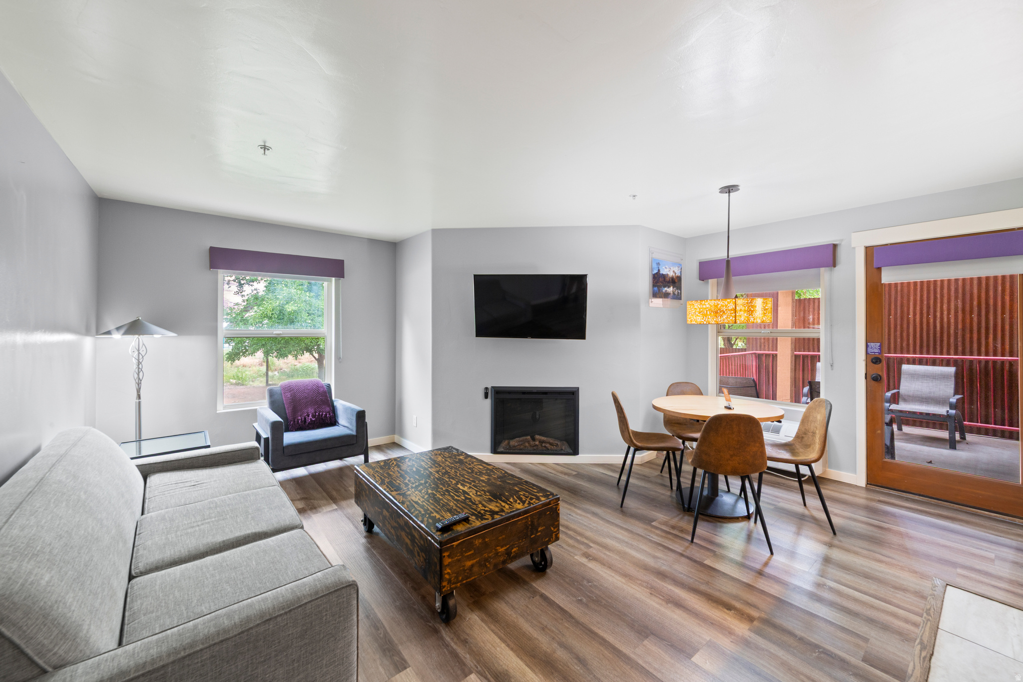 THE GONZO INN - Residential