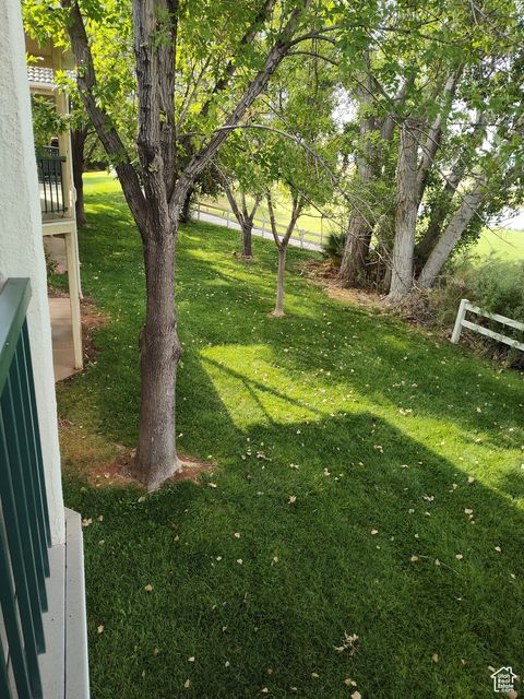 Tiny photo for 169 N TURNBURY LN, Washington, UT 84780 (MLS # 2115146)