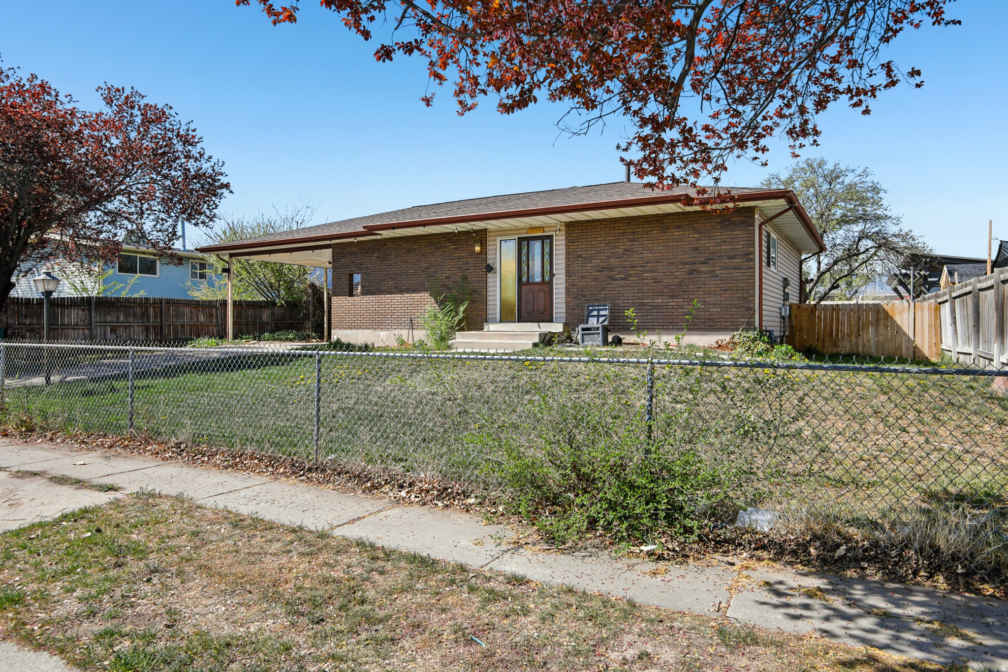 WESTERN HILLS - Residential