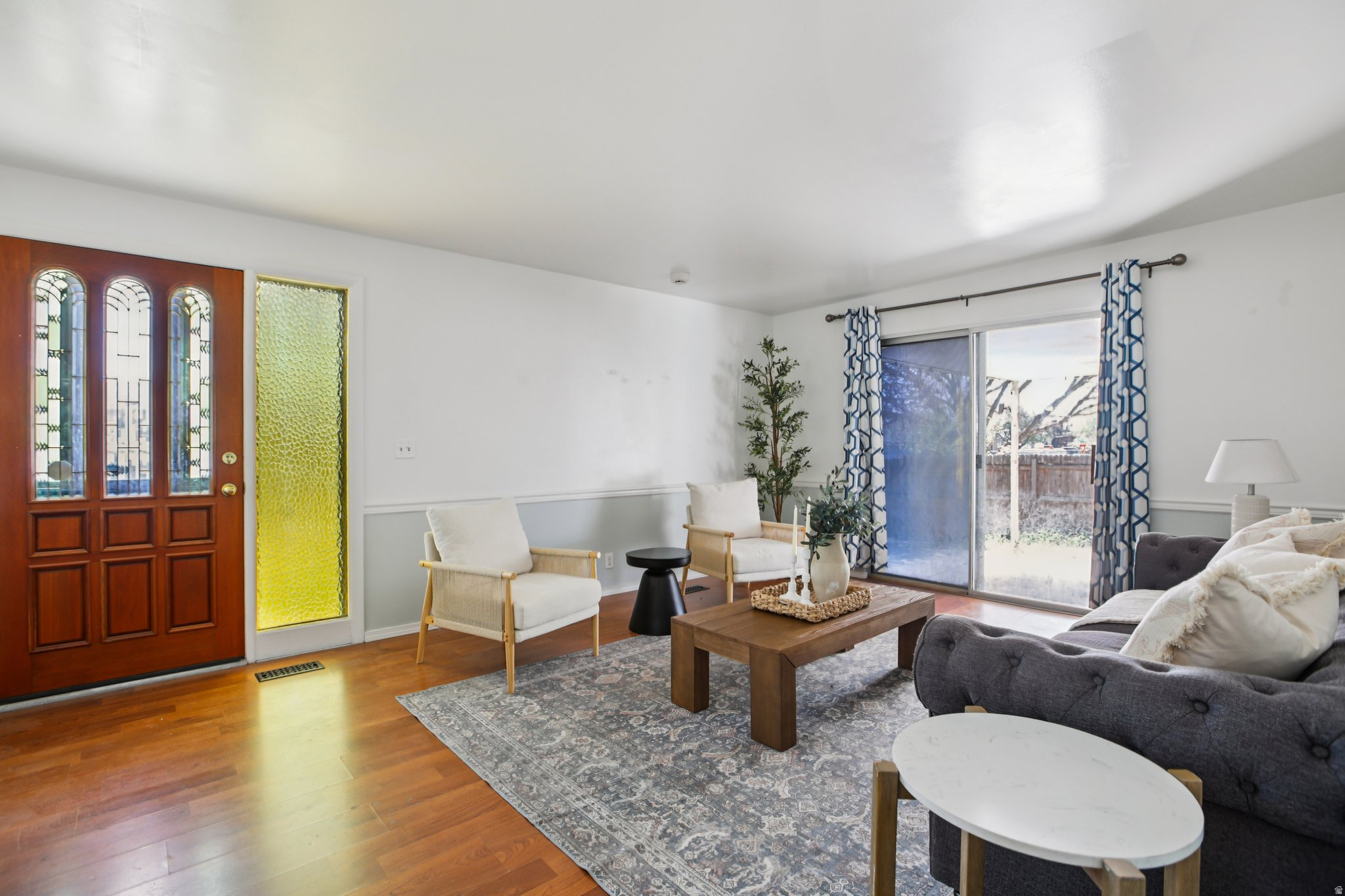 WESTERN HILLS - Residential