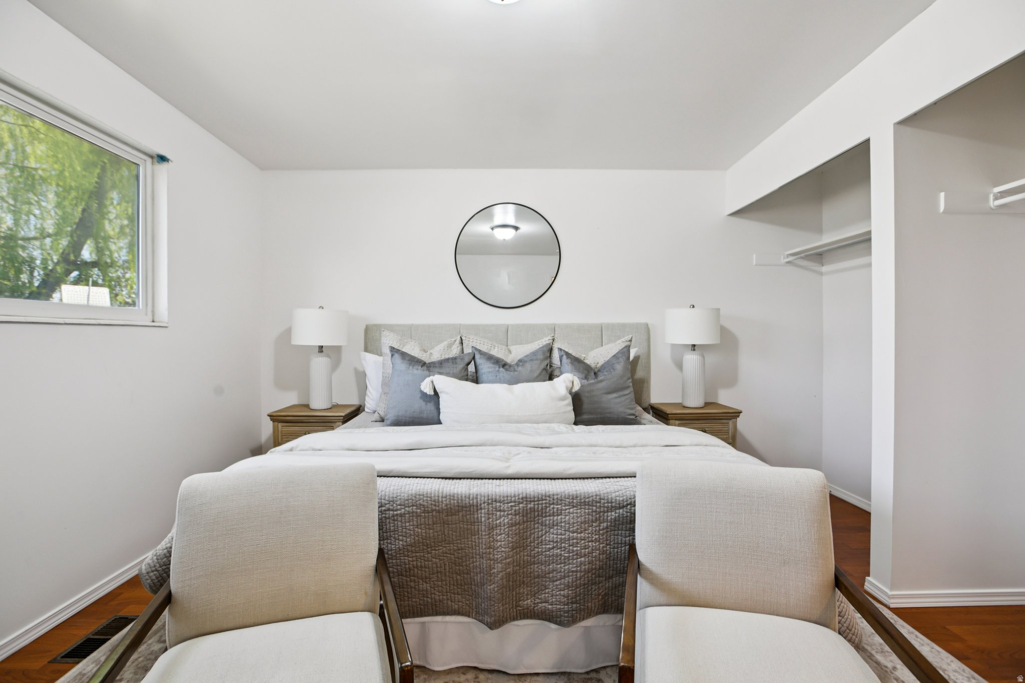 WESTERN HILLS - Residential