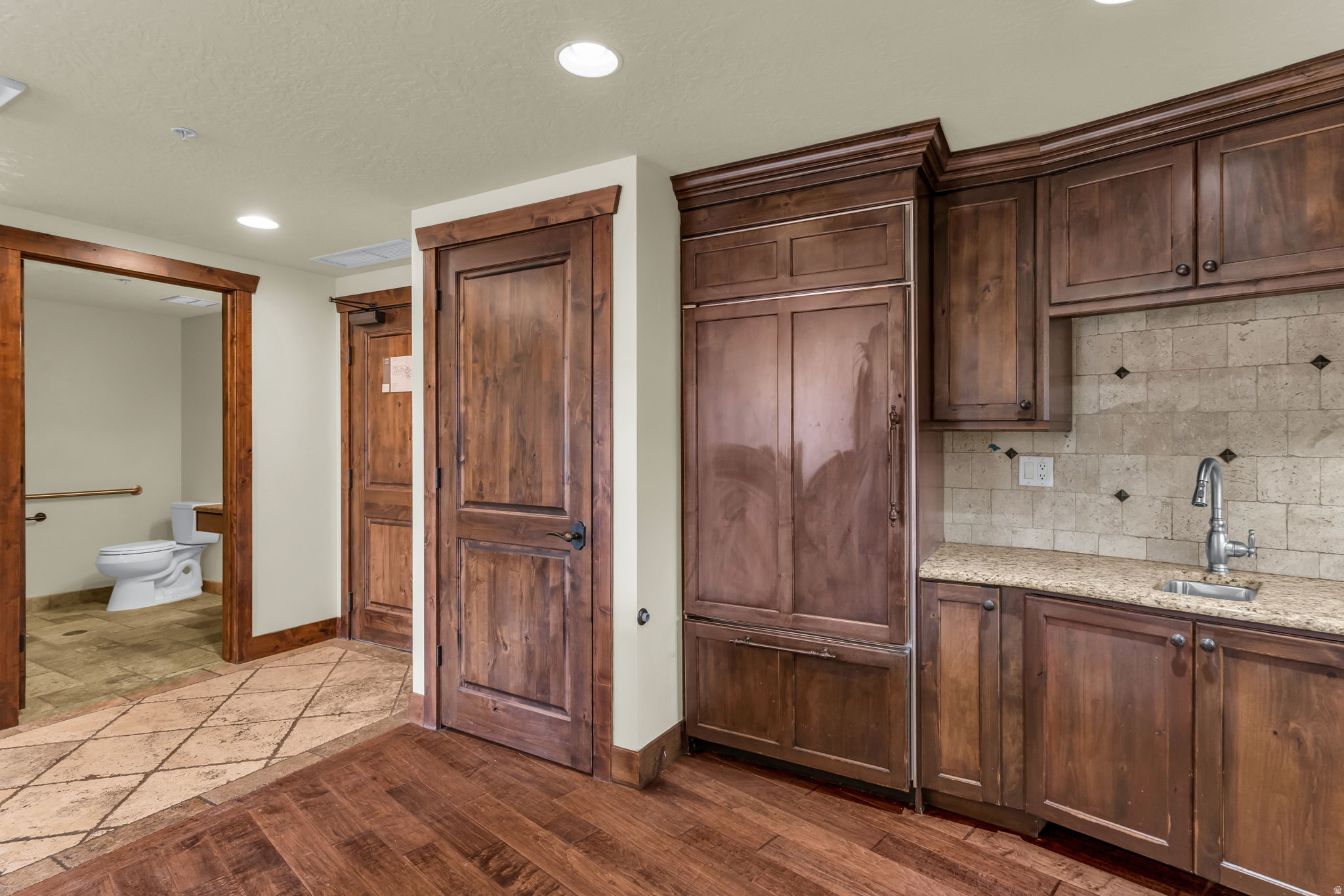 HYATT CENTRIC - Residential