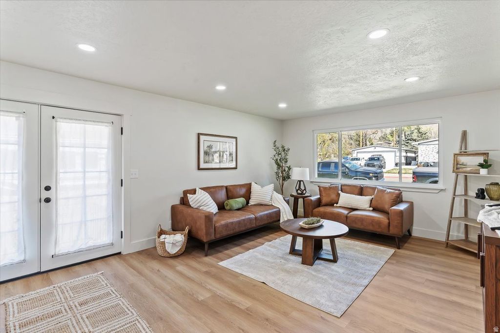 Photo of 1390 CROSS ST, Ogden, UT 84404 (MLS # 2145746)