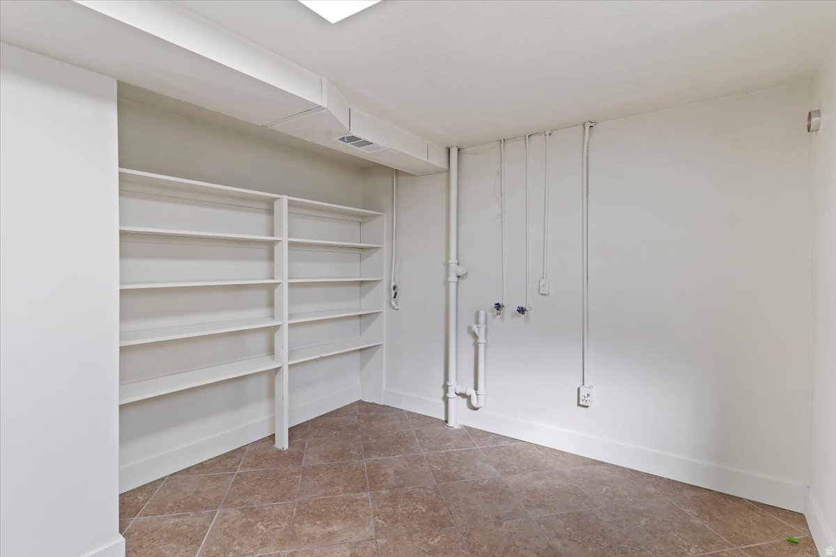 HENDERSON #2 - Residential