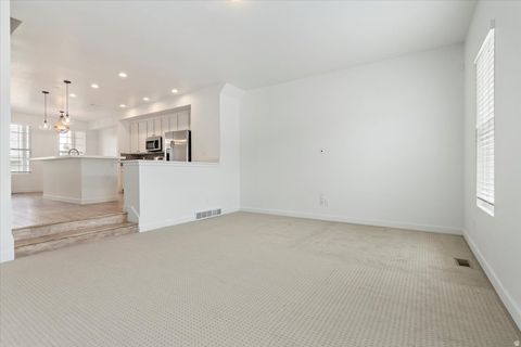 Tiny photo for 5377 W BOWSTRING WAY, South Jordan, UT 84009 (MLS # 2131120)