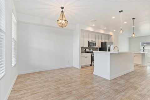 Tiny photo for 5377 W BOWSTRING WAY, South Jordan, UT 84009 (MLS # 2131120)