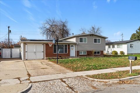 Tiny photo for 1211 N MALA Dr W, Layton, UT 84041 (MLS # 2124570)