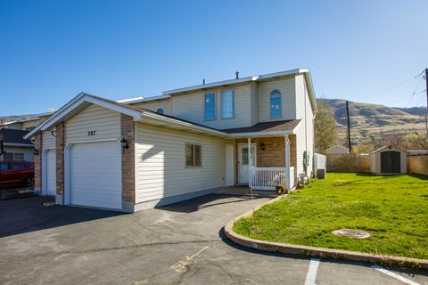 Townhouse For Sale - 207 E 820<br/> Davis County, Centerville, UT 84014