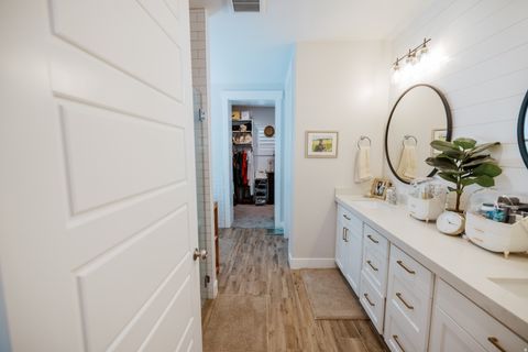 Tiny photo for 356 N 1400 W, Lehi, UT 84043 (MLS # 2151324)