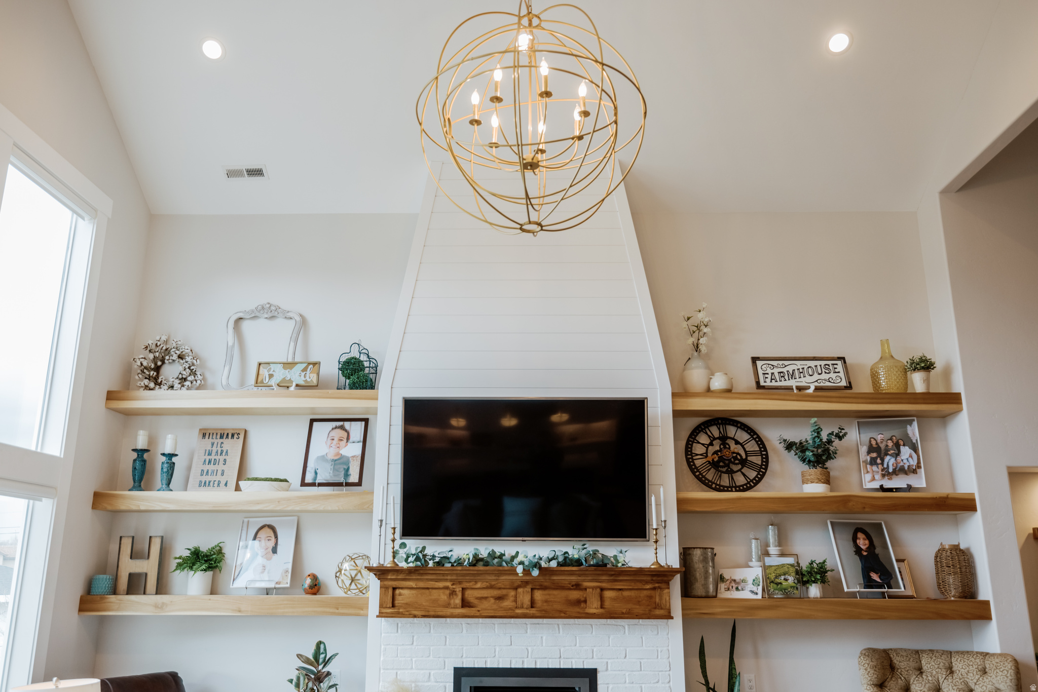 PELICAN COVE - Residential