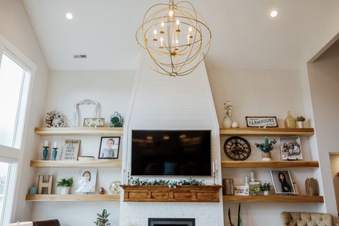 Tiny photo for 356 N 1400 W, Lehi, UT 84043 (MLS # 2151324)