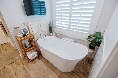 Tiny photo for 356 N 1400 W, Lehi, UT 84043 (MLS # 2151324)