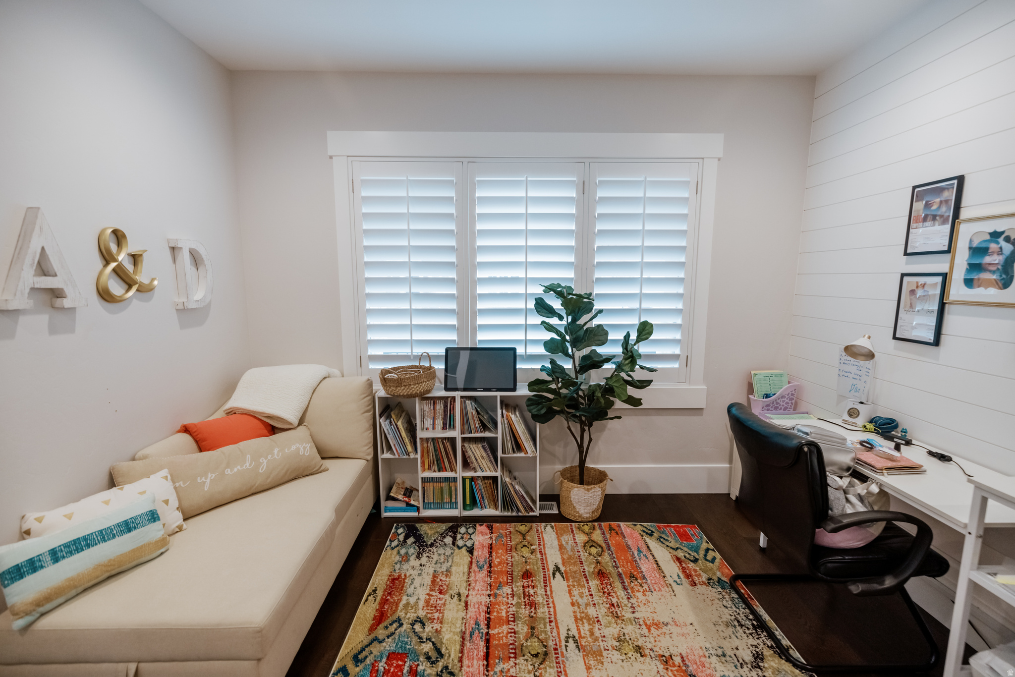 PELICAN COVE - Residential