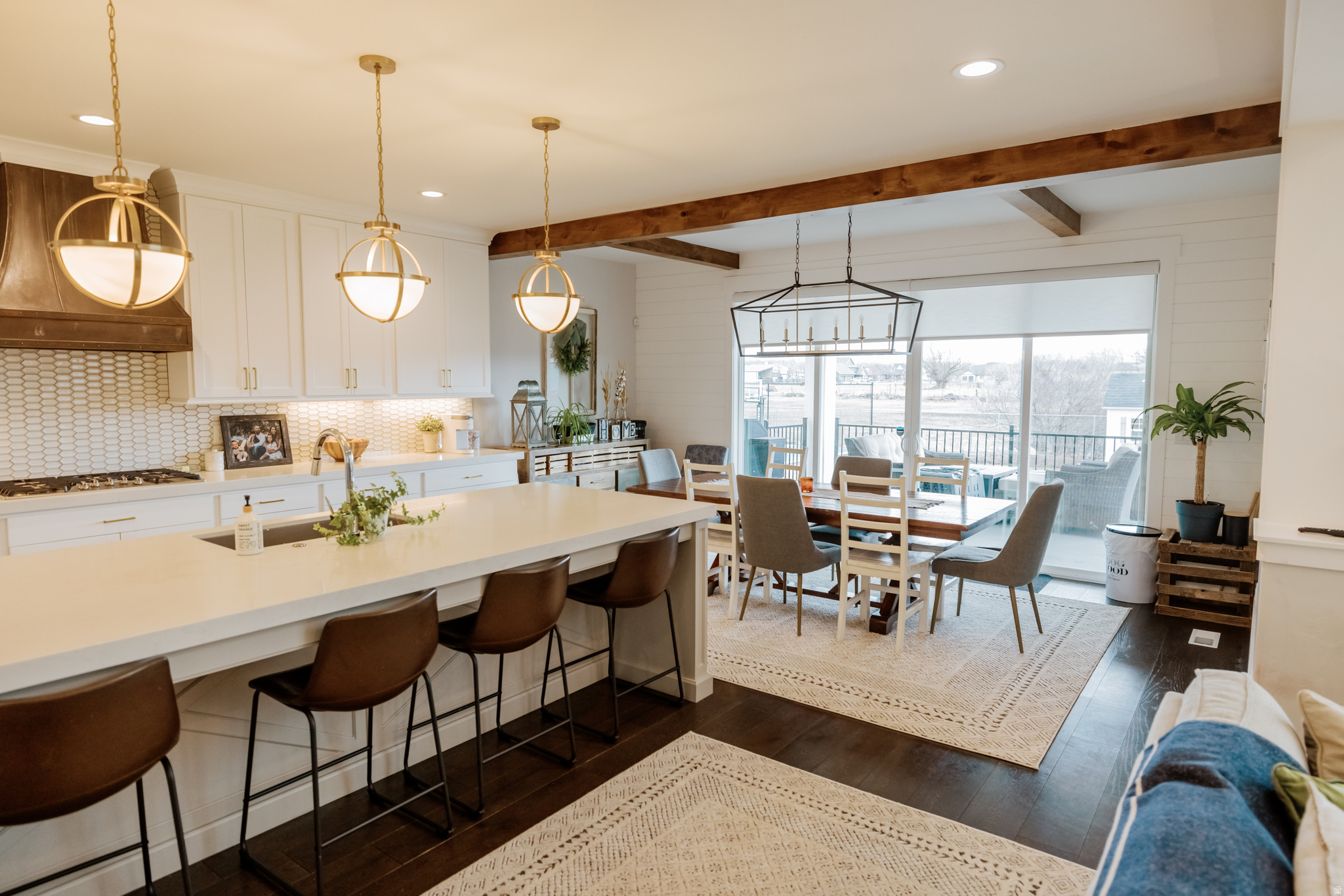 PELICAN COVE - Residential