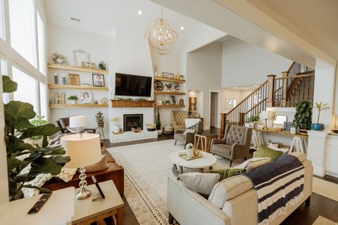 Tiny photo for 356 N 1400 W, Lehi, UT 84043 (MLS # 2151324)