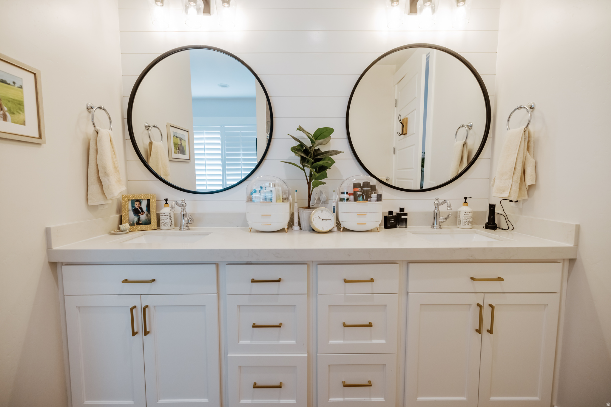 PELICAN COVE - Residential