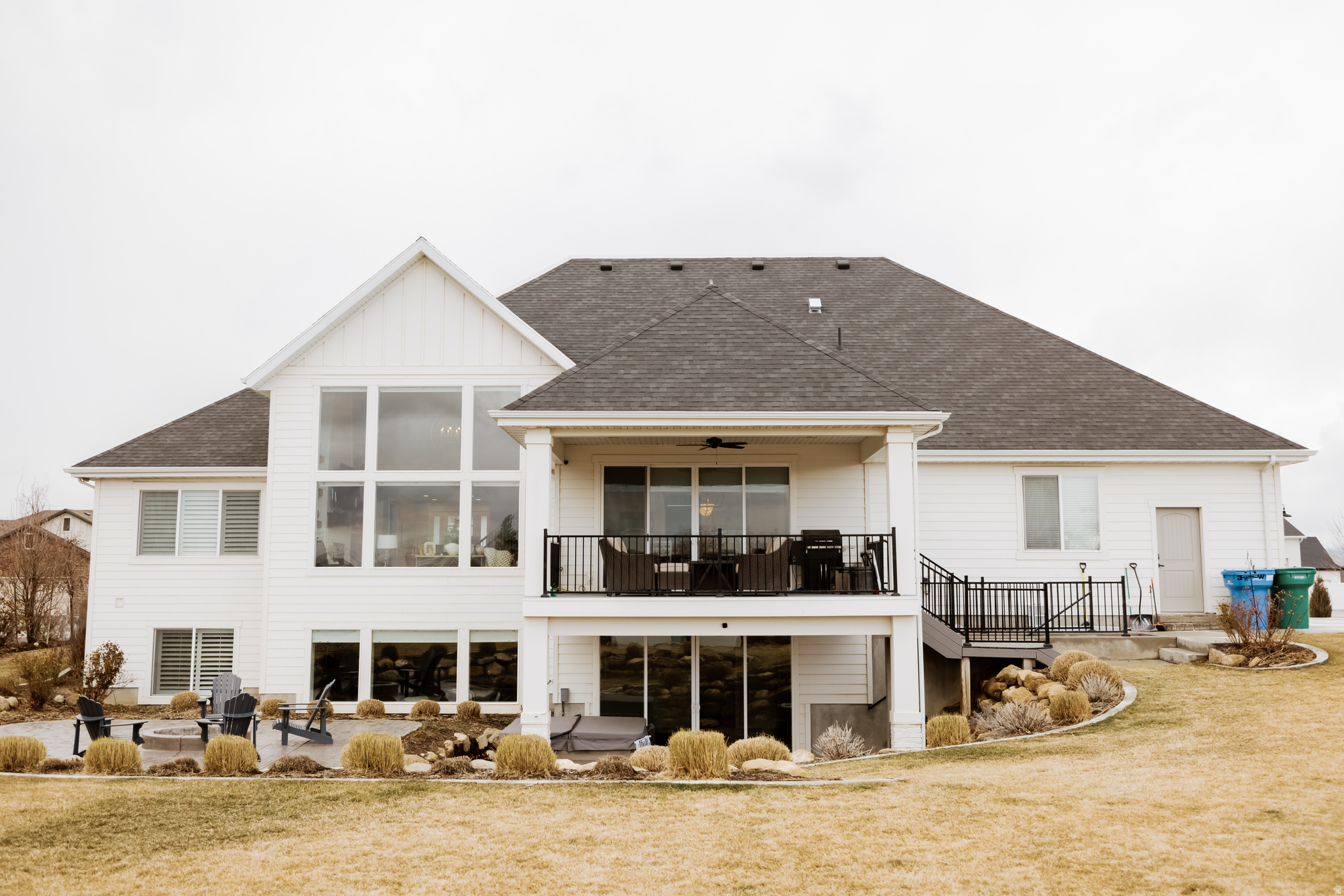 PELICAN COVE - Residential