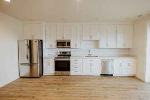 Tiny photo for 356 N 1400 W, Lehi, UT 84043 (MLS # 2151324)