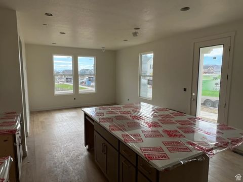 Tiny photo for 6988 W LAKE AVE, South Jordan, UT 84009 (MLS # 2114725)