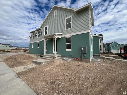 Tiny photo for 6988 W LAKE AVE, South Jordan, UT 84009 (MLS # 2114725)