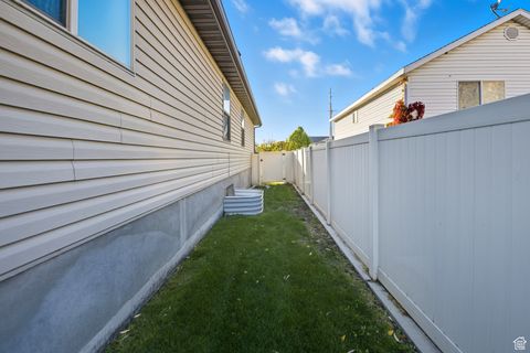 Tiny photo for 446 N 400 E, Springville, UT 84663 (MLS # 2117387)