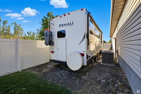 Tiny photo for 446 N 400 E, Springville, UT 84663 (MLS # 2117387)