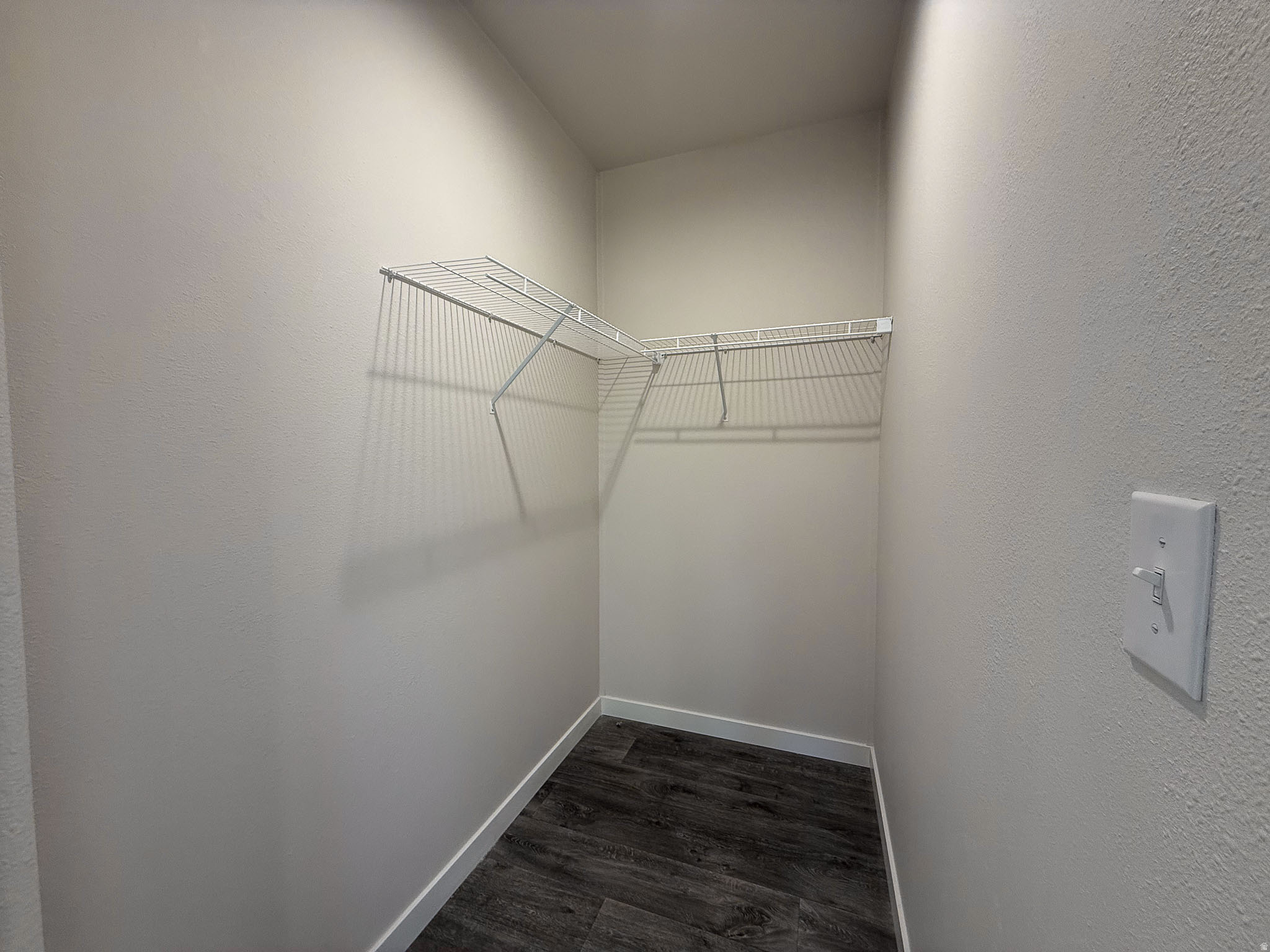 ROLLING HILLS ESTATES - Residential