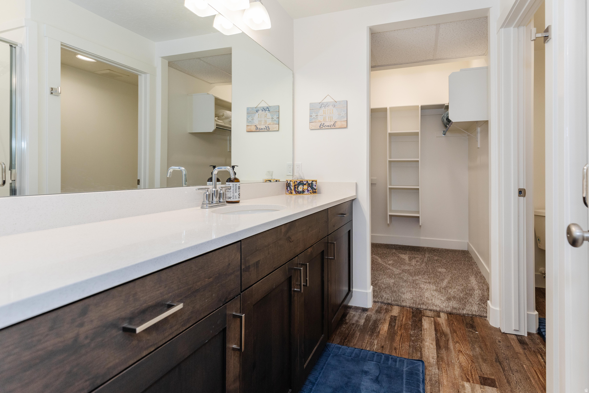 PARADISE PARKWAY - Residential