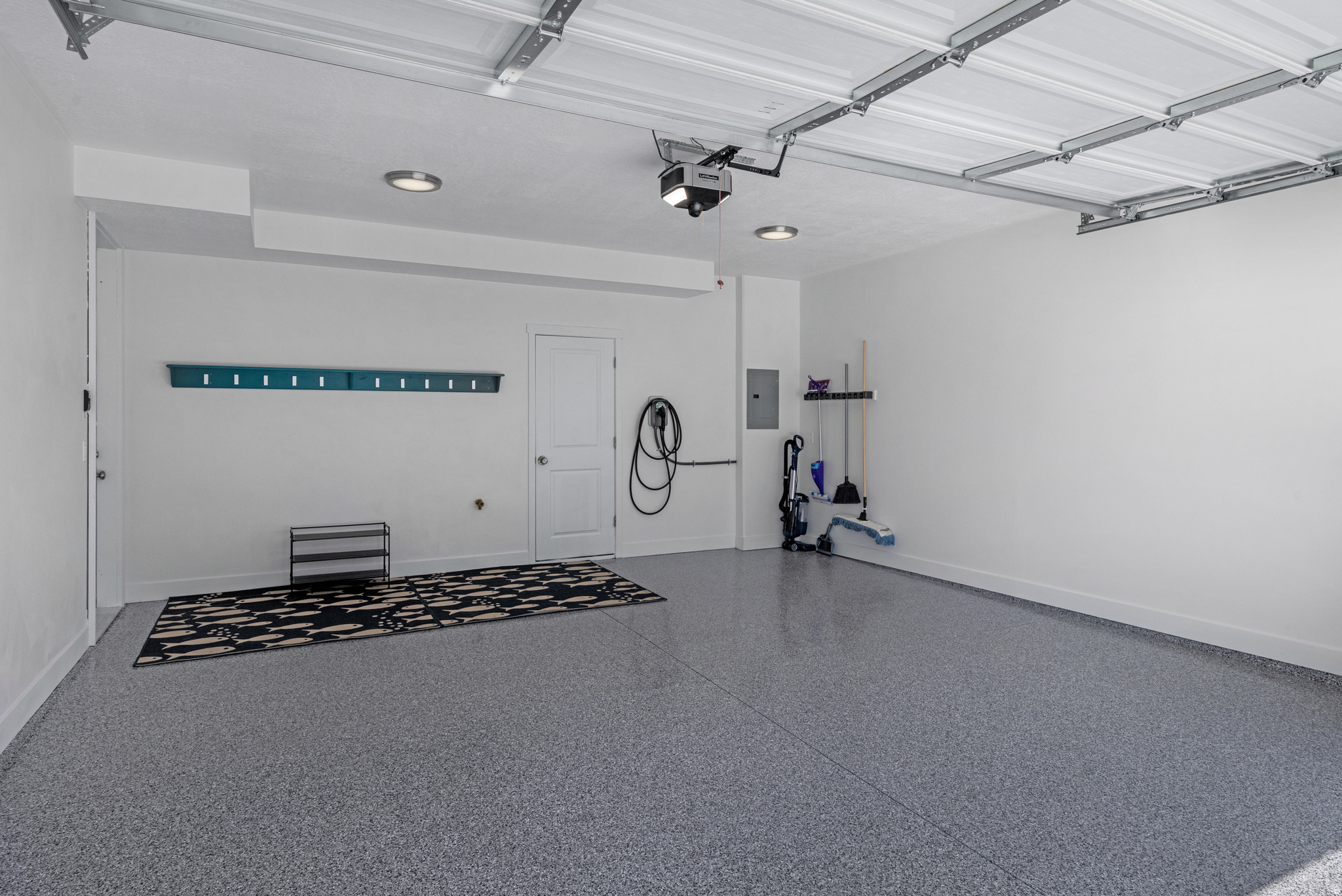 PARADISE PARKWAY - Residential