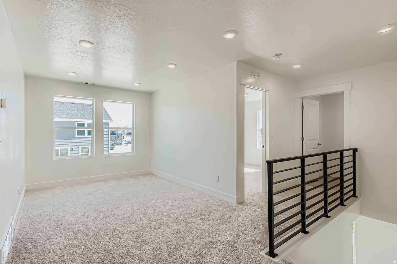 PIONEER MEADOWS - Residential