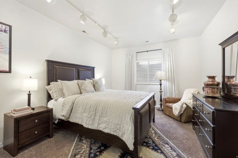 Tiny photo for 557 E WARM SPRINGS DR, Kaysville, UT 84037 (MLS # 2167964)