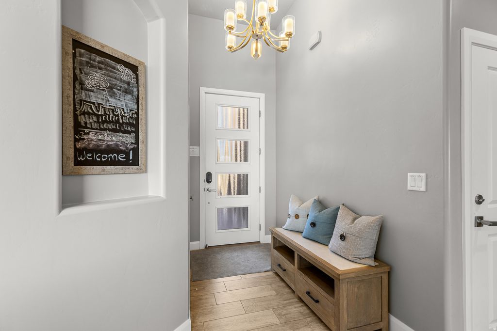 Photo of 3205 S 4900 W, Hurricane, UT 84737 (MLS # 2146990)