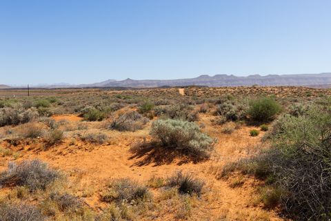 Tiny photo for 3205 S 4900 W, Hurricane, UT 84737 (MLS # 2146990)