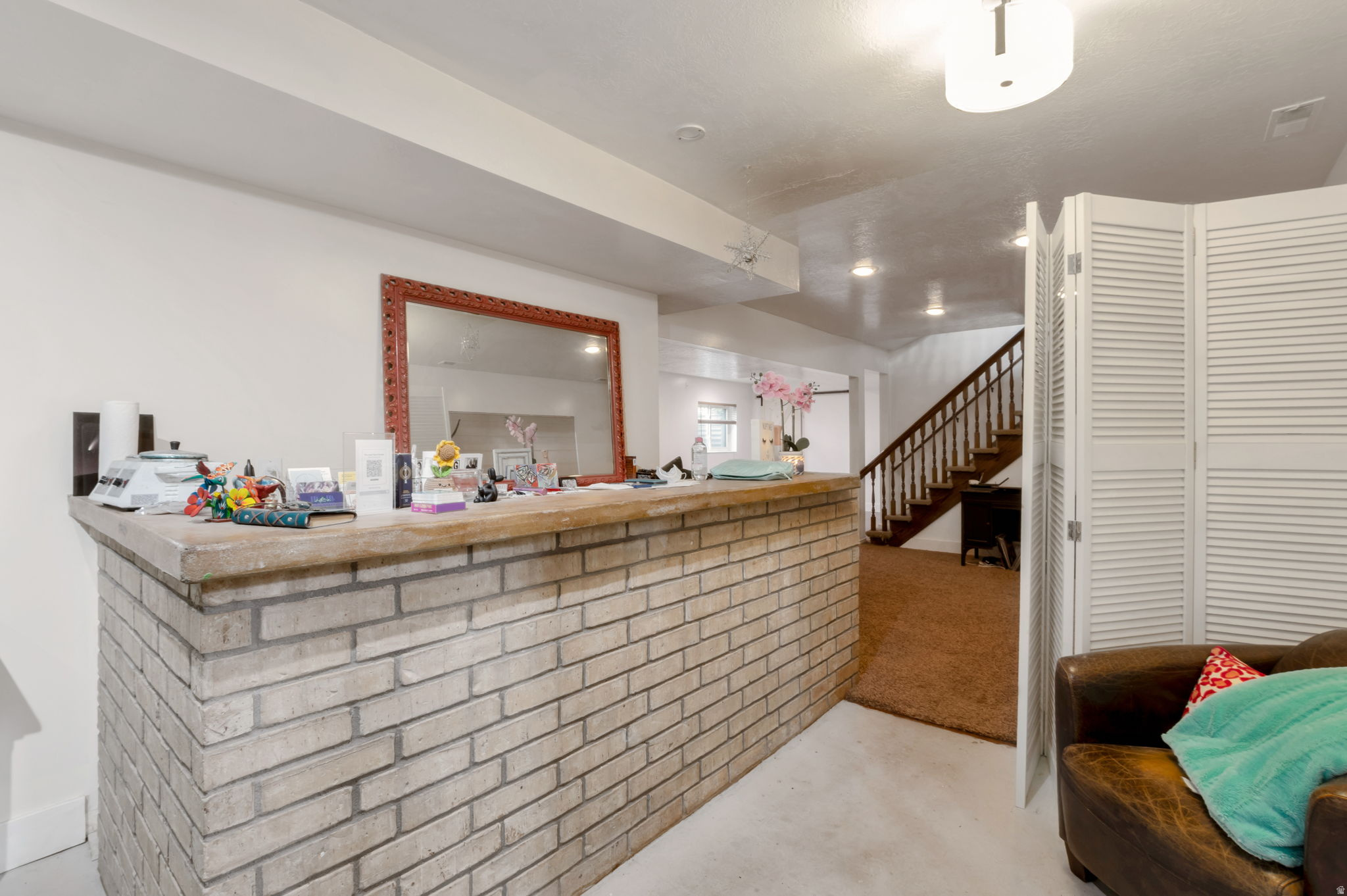 DEER RUN ESTATE - Residential