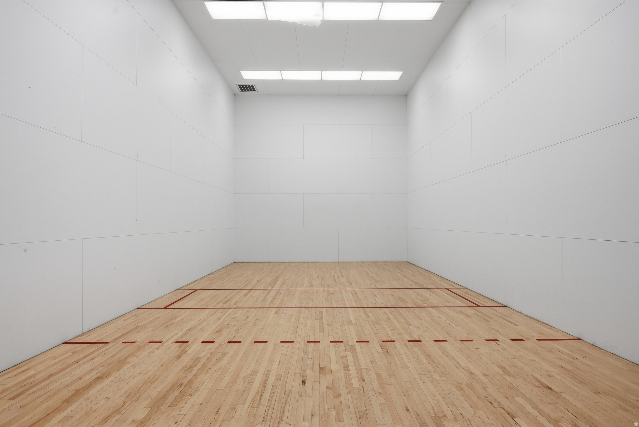 AMERICAN TOWERS - Residential