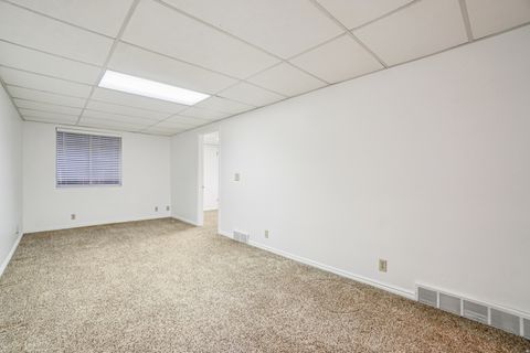 Tiny photo for 552 W 2900 S, Bountiful, UT 84010 (MLS # 2132764)