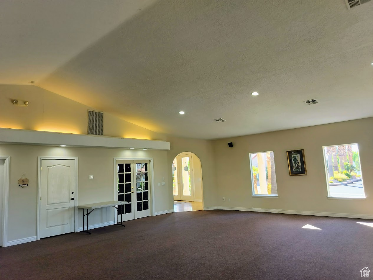 SILVERCREEK TOWNHOMES - Residential