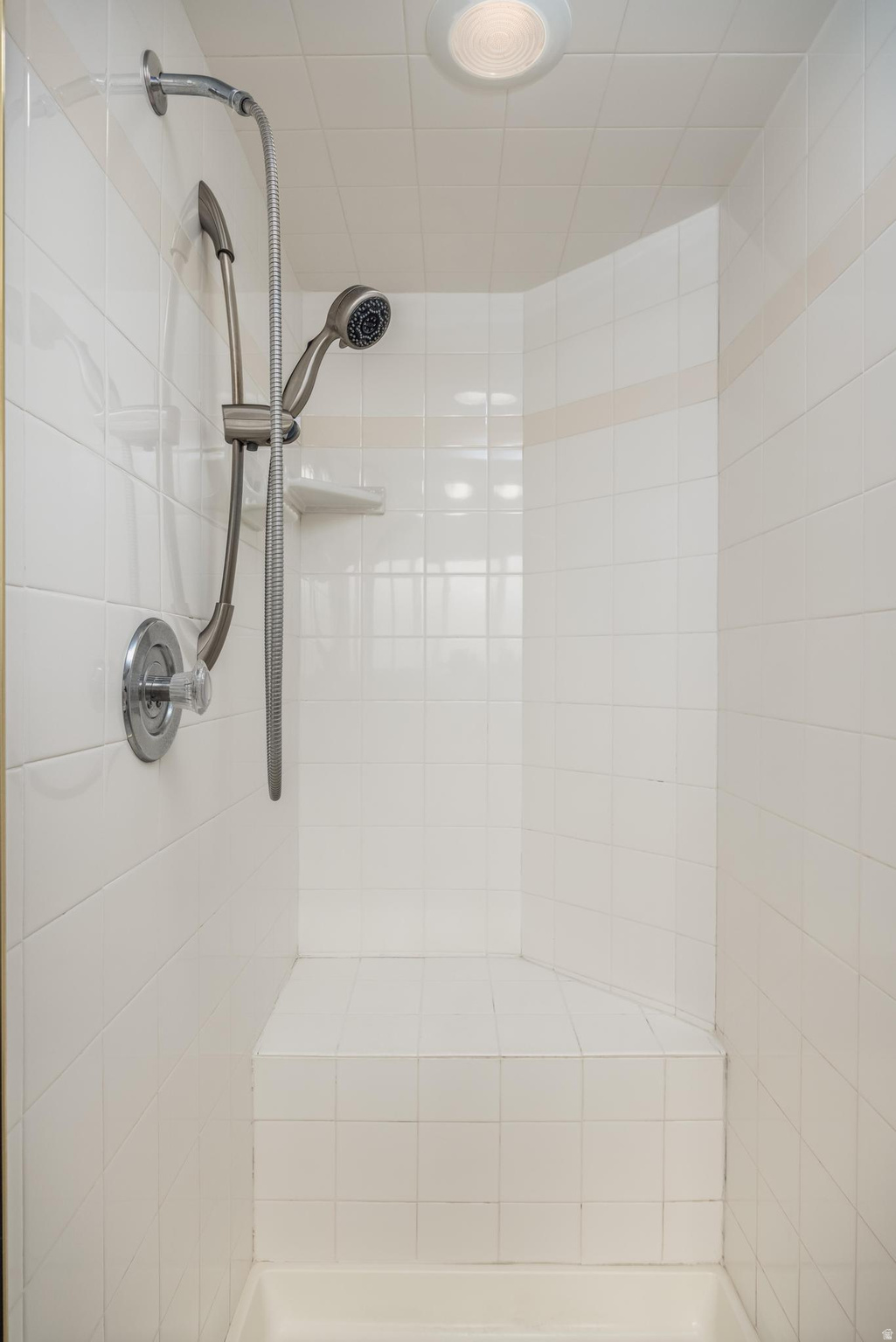 SILVERCREEK TOWNHOMES - Residential