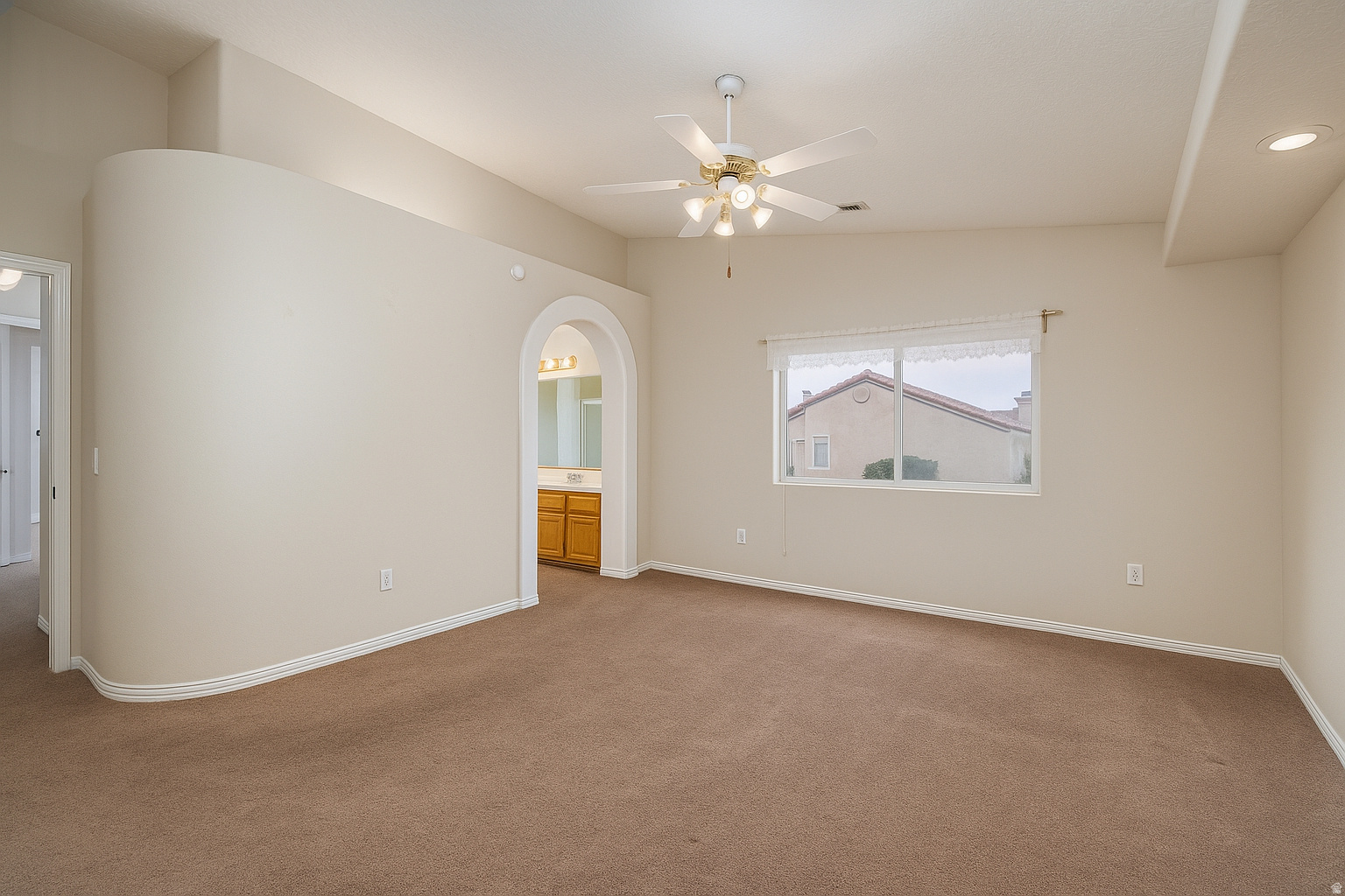 SILVERCREEK TOWNHOMES - Residential