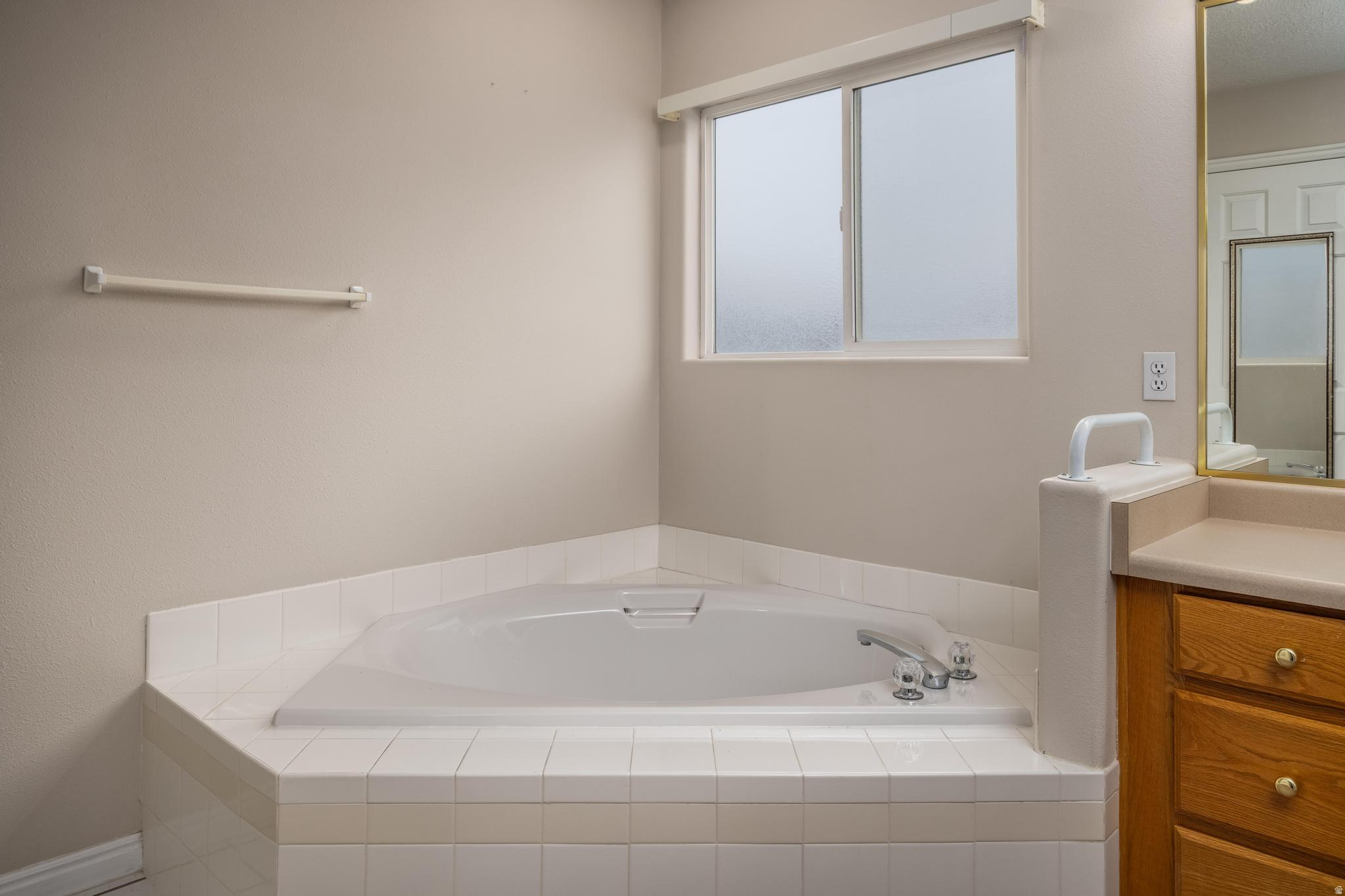 SILVERCREEK TOWNHOMES - Residential