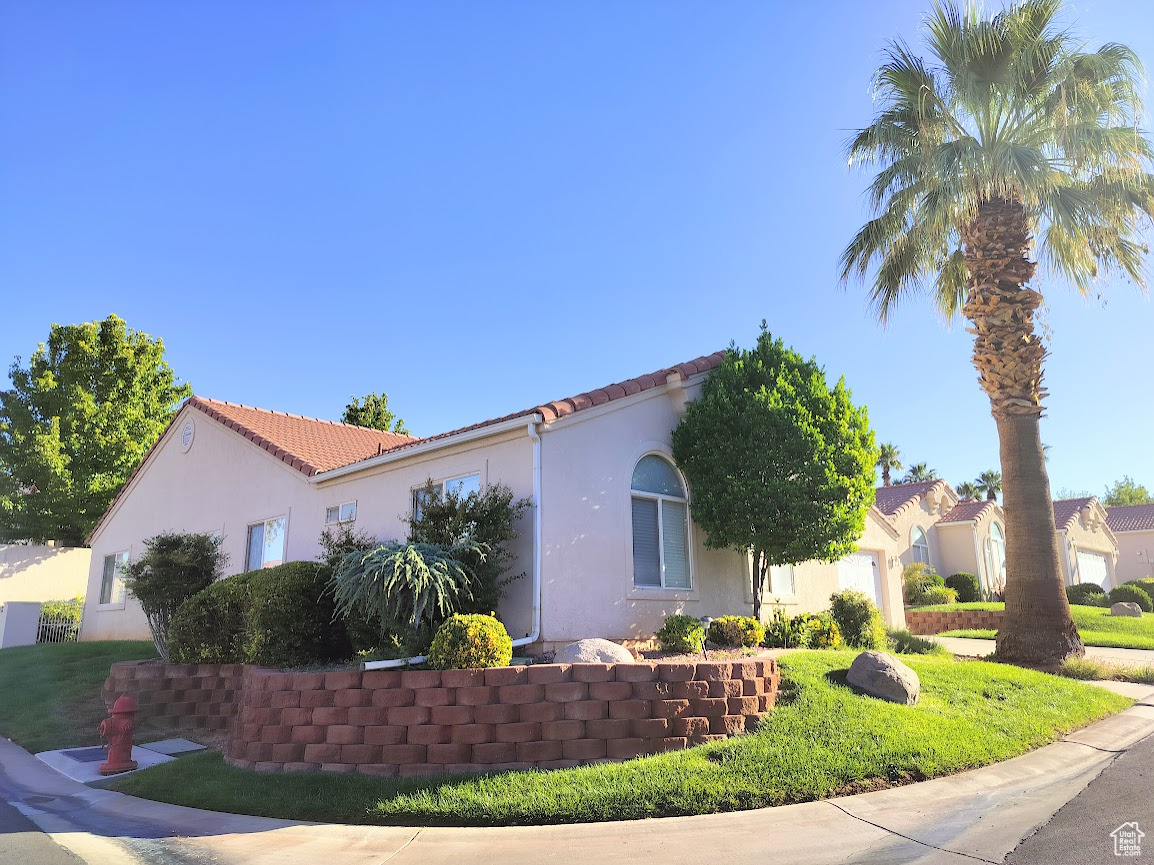 SILVERCREEK TOWNHOMES - Residential