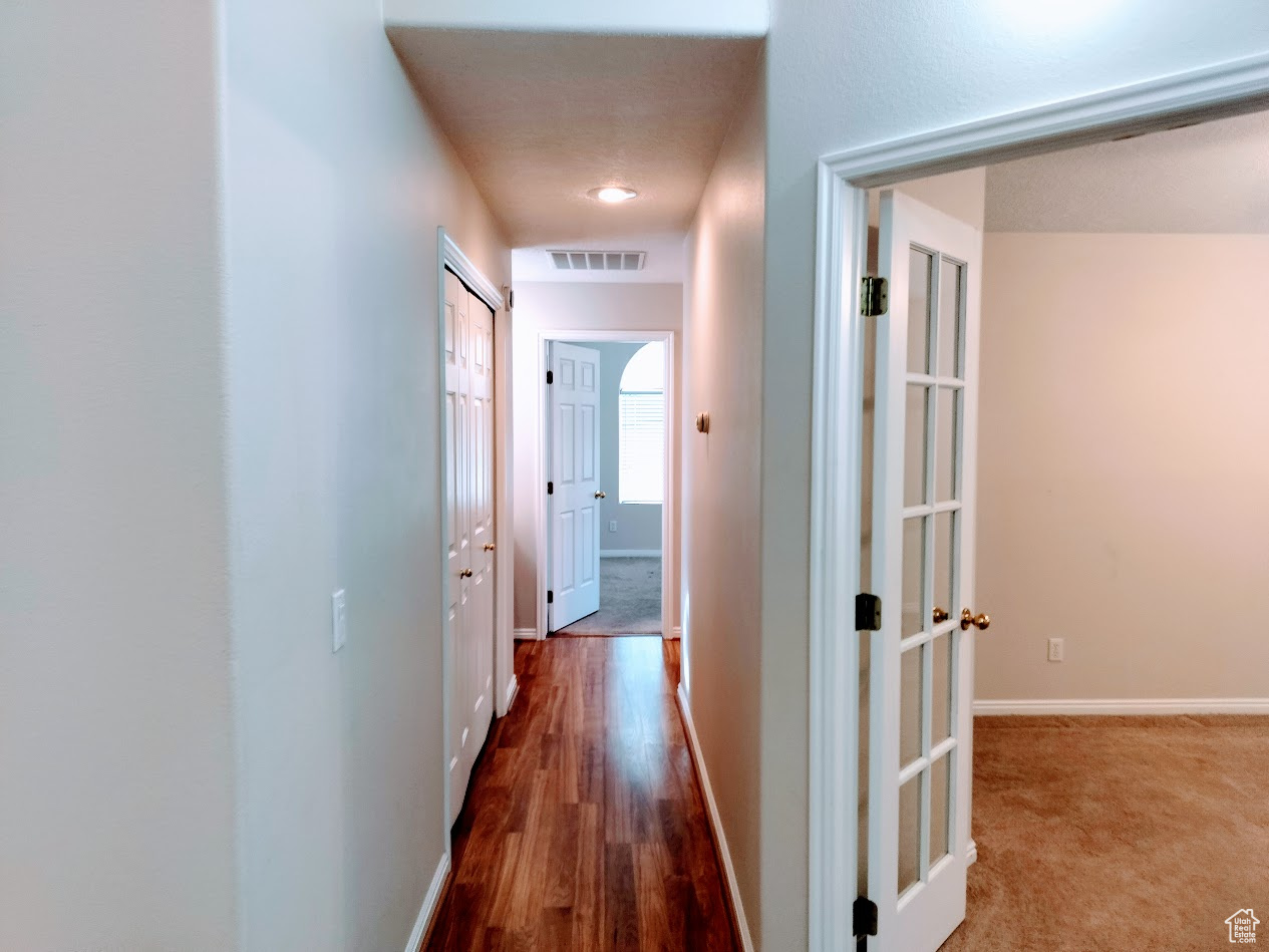 SILVERCREEK TOWNHOMES - Residential