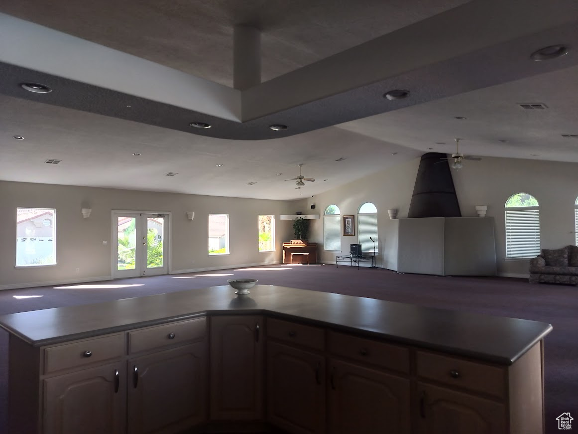 SILVERCREEK TOWNHOMES - Residential