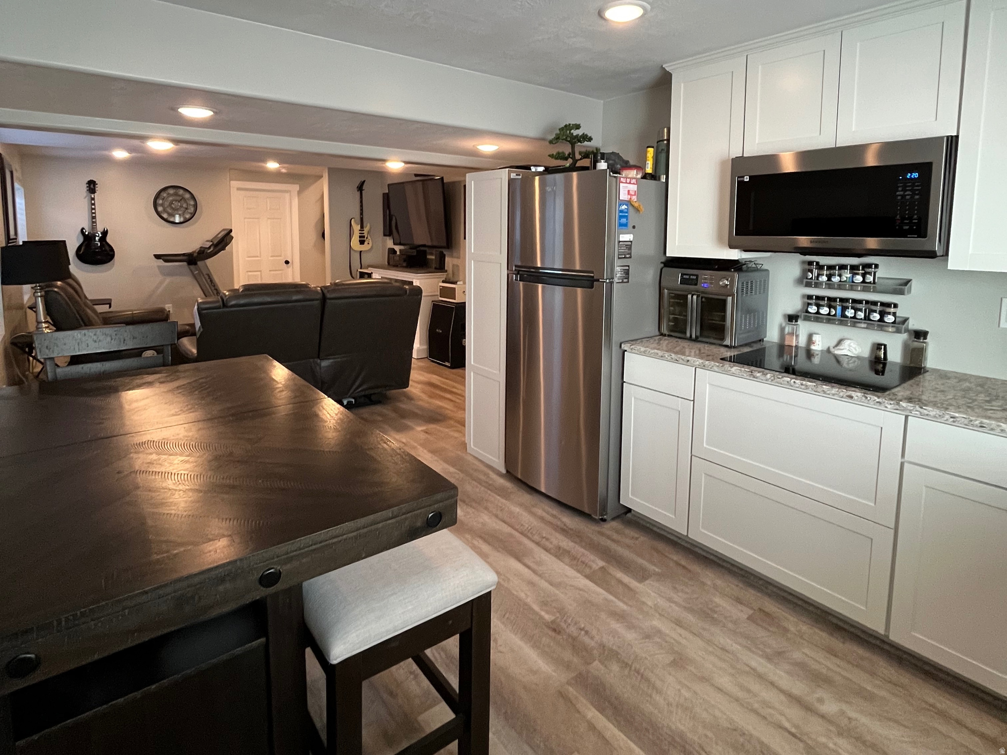 SUNSET HAVEN - Residential