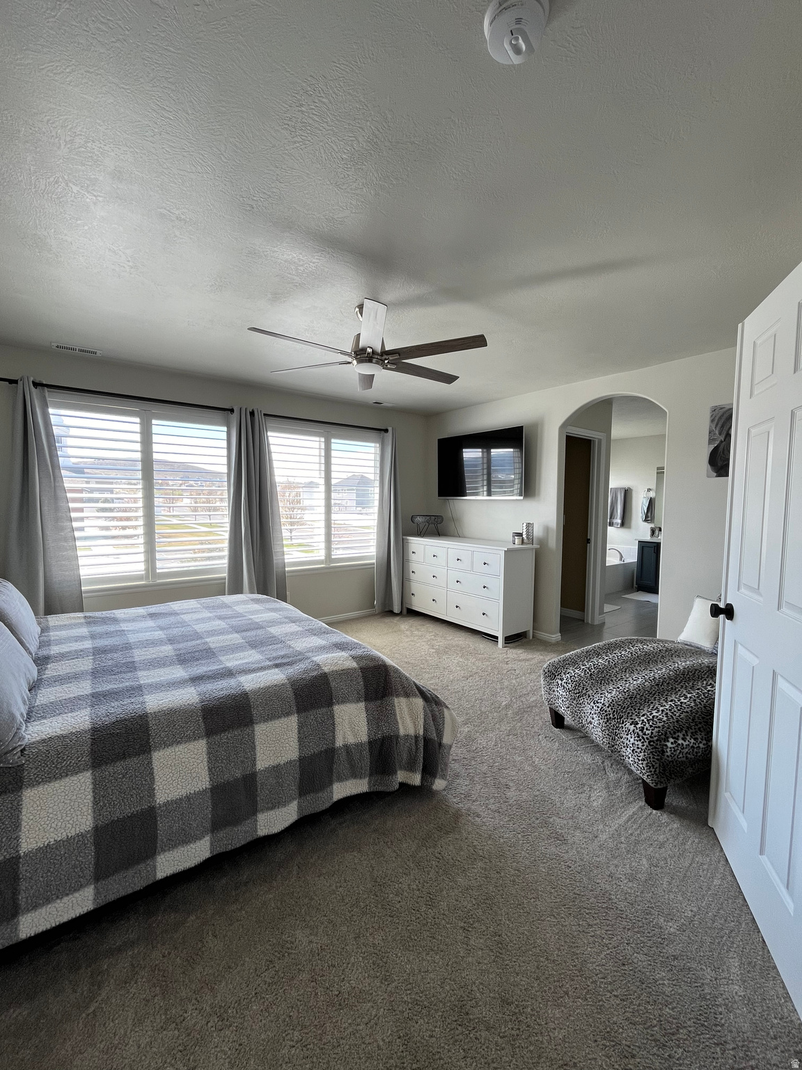 SUNSET HAVEN - Residential