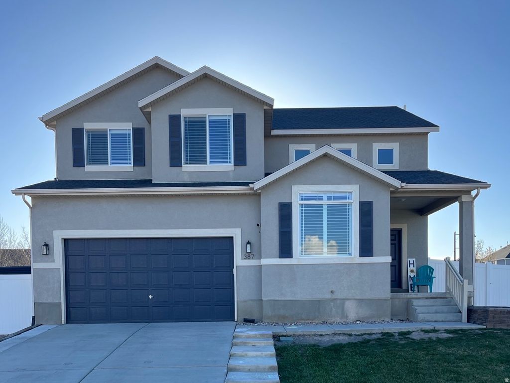 Photo of 387 N TAYLOR RD W, Saratoga Springs, UT 84045 (MLS # 2142301)