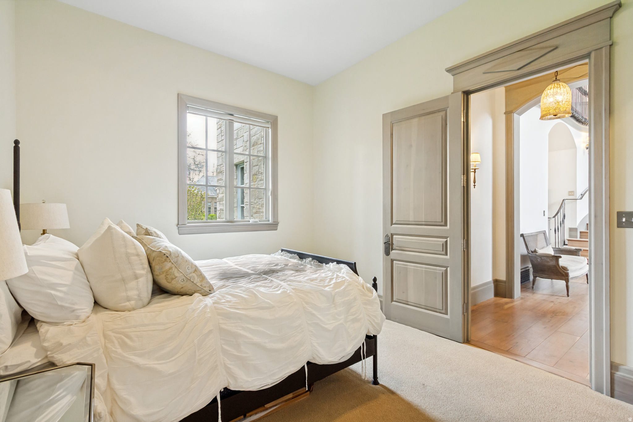 STONE GATE - Residential