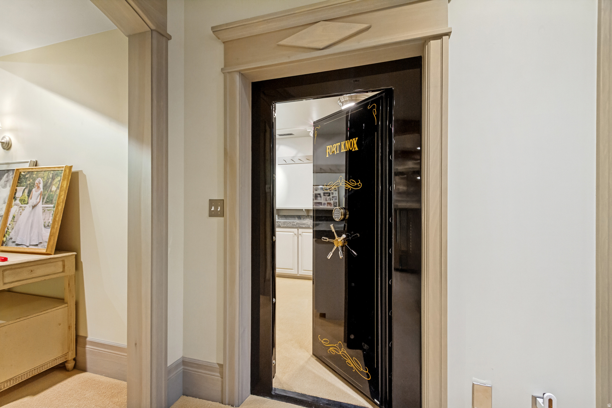 STONE GATE - Residential
