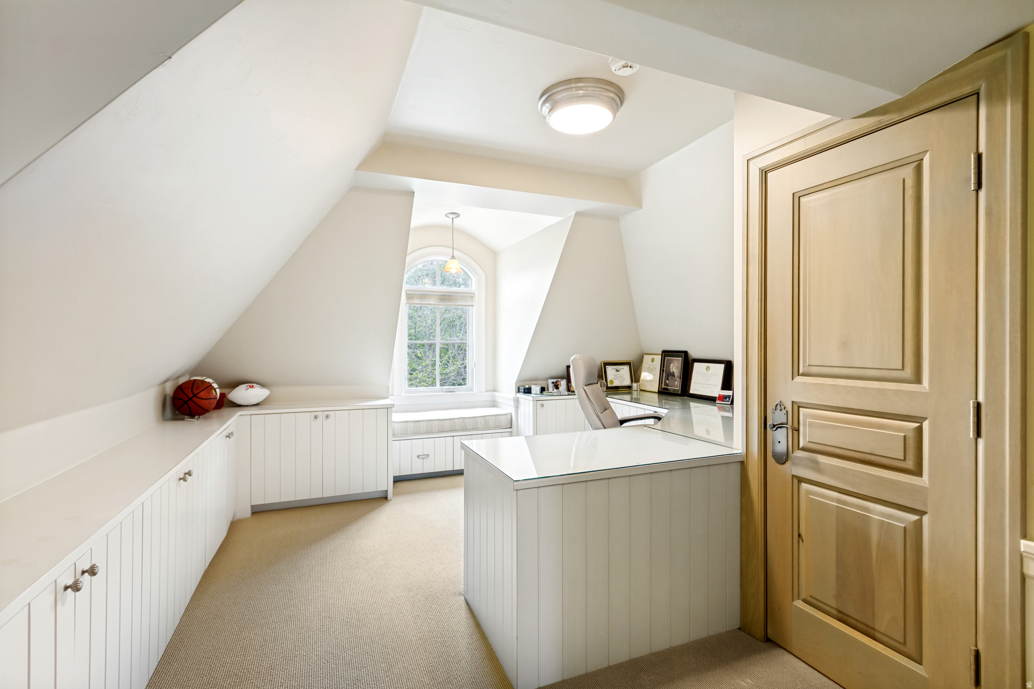 STONE GATE - Residential