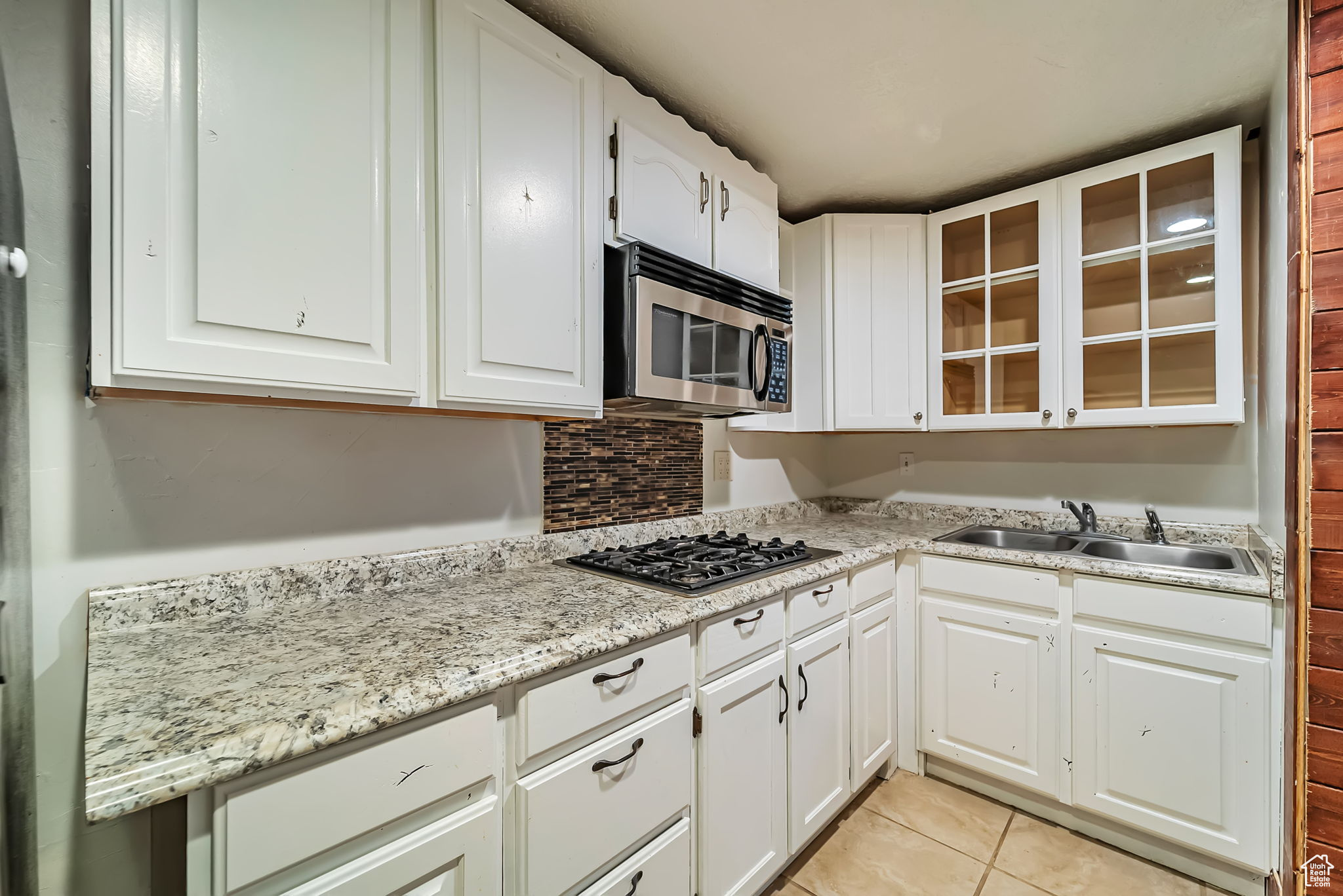 EAGLE POINT - Residential